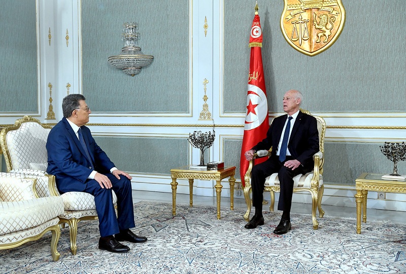 علاقة قيس سعيد بإبراهيم بودربالة..  رئيسان في جمهورية أم رئيس ونائب رئيس في البرلمان !